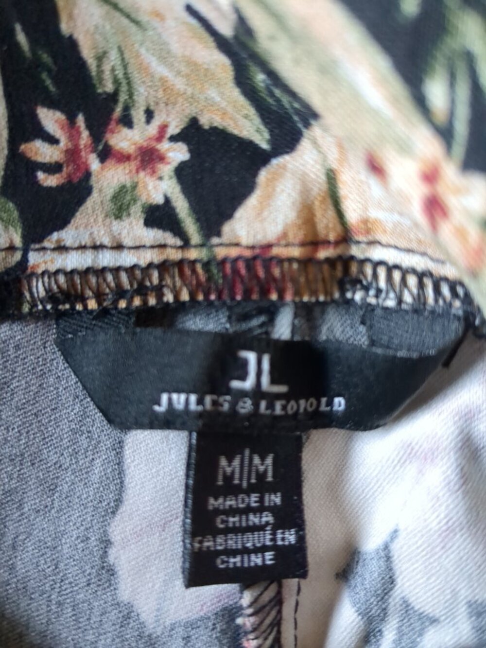 Black Stretch Pants Floral Design - Picture 8 of 8